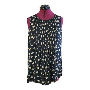 Torrid size 2, loose fit, 100% rayon, tank top, black with ditsy floral pattern